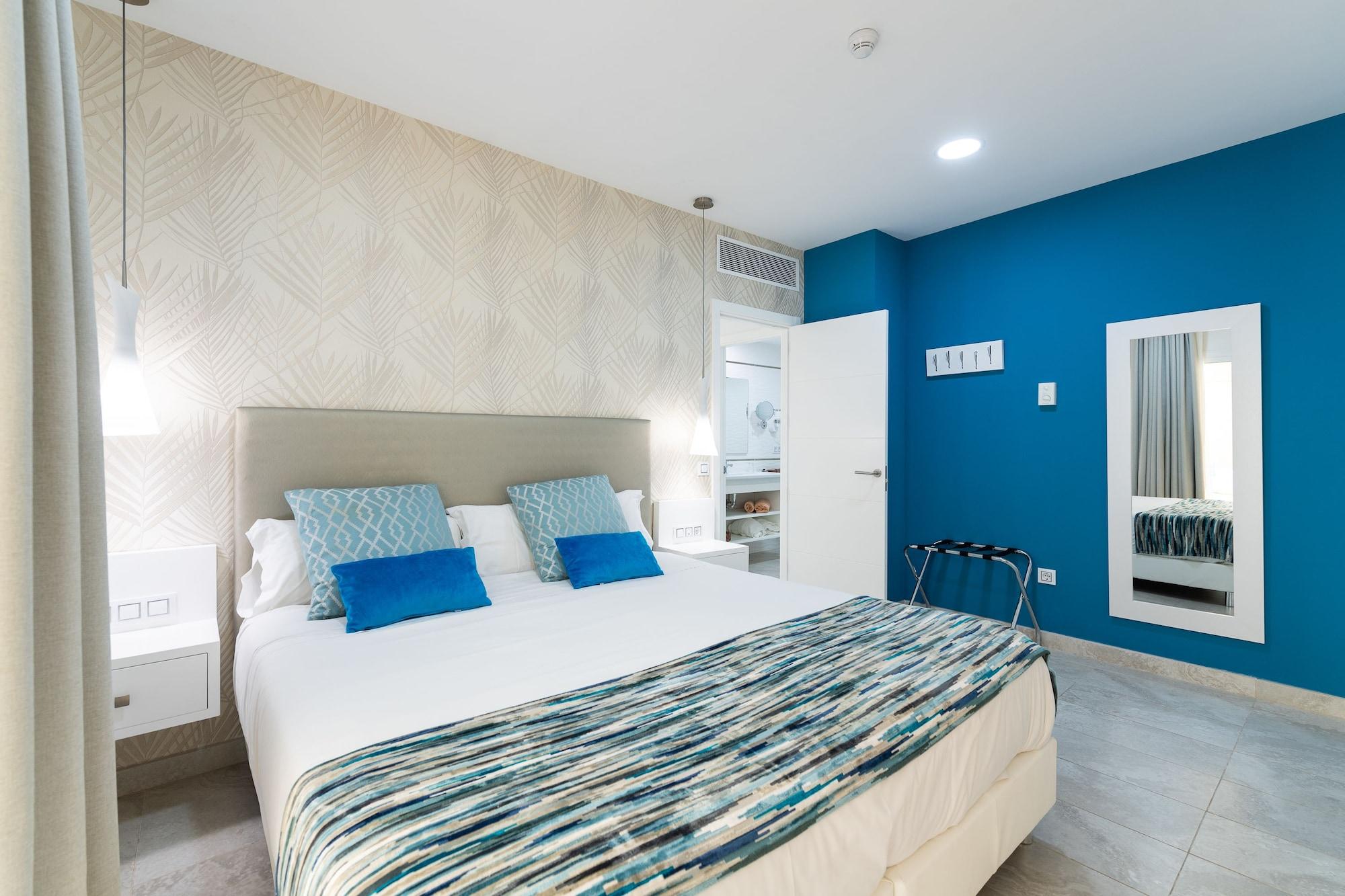 Holiday Club Playa Амадорес Екстериор снимка