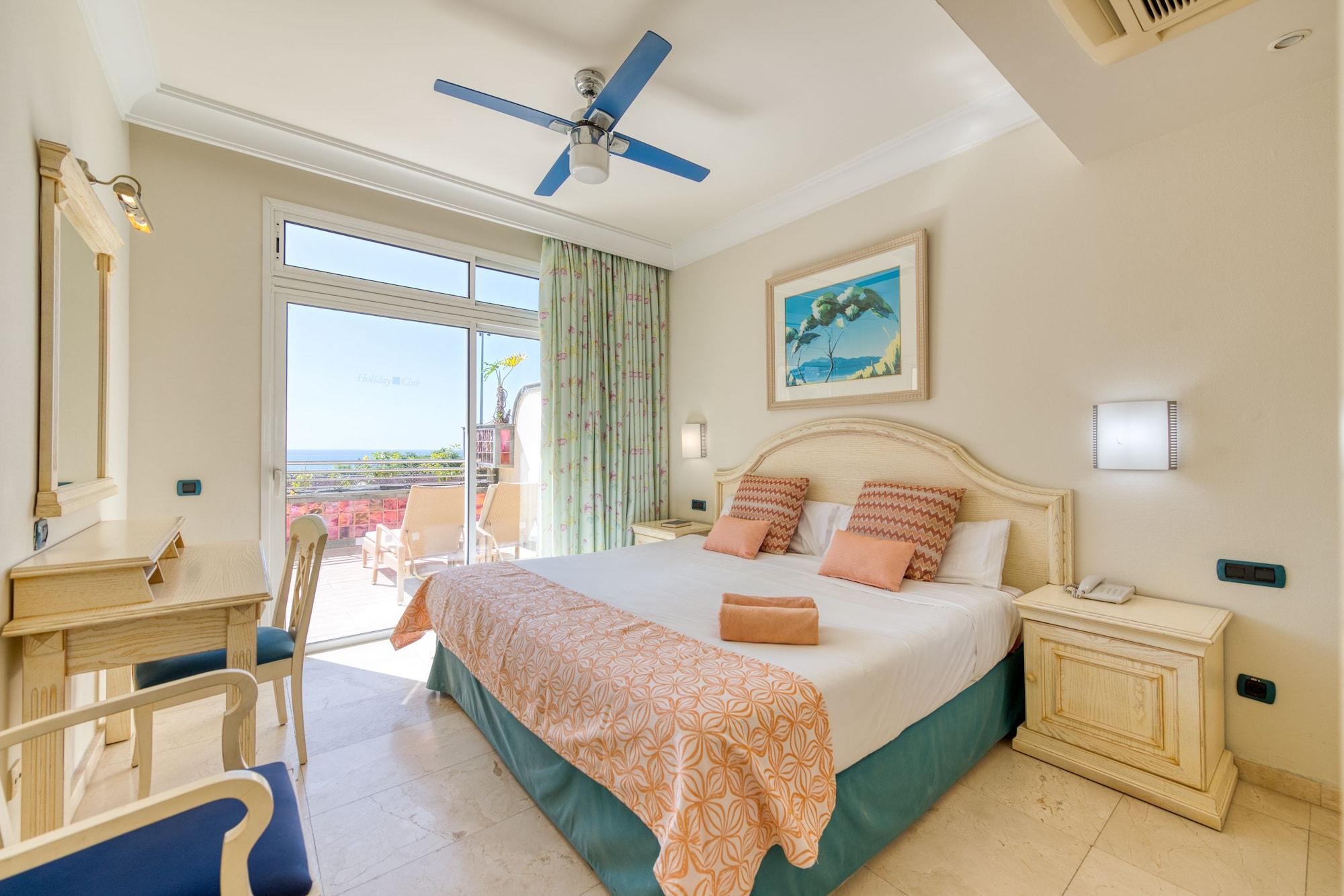 Holiday Club Playa Амадорес Екстериор снимка