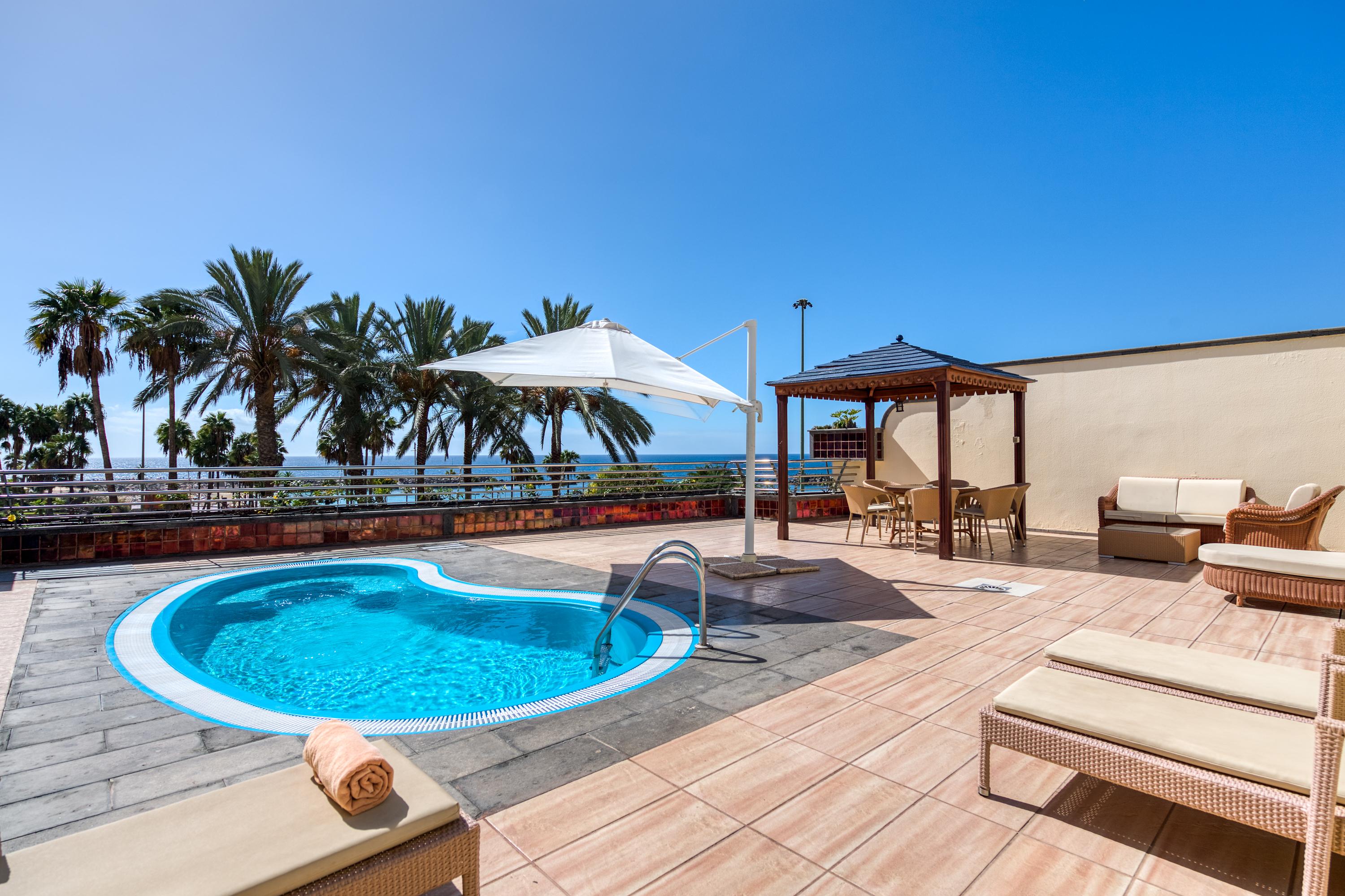 Holiday Club Playa Амадорес Екстериор снимка