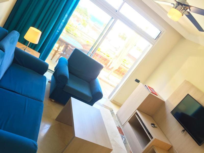 Holiday Club Playa Амадорес Екстериор снимка