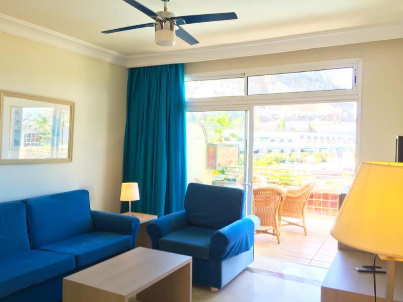 Holiday Club Playa Амадорес Екстериор снимка